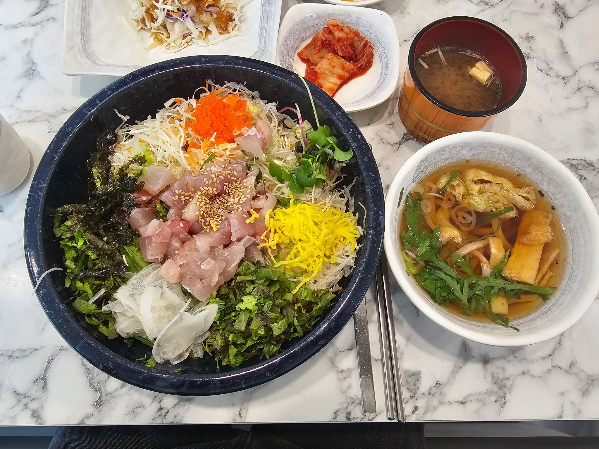 김현우스시 합정점